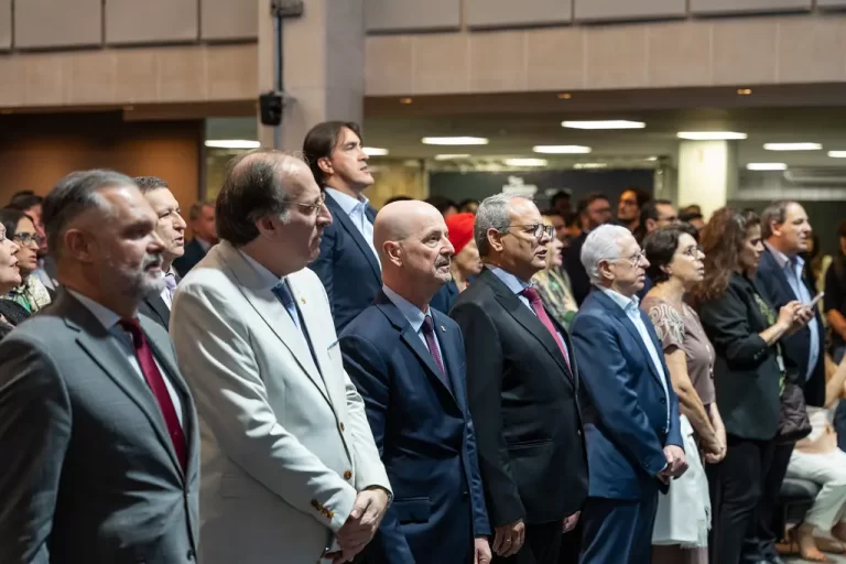 54952189543_6bee3e4fc1_b