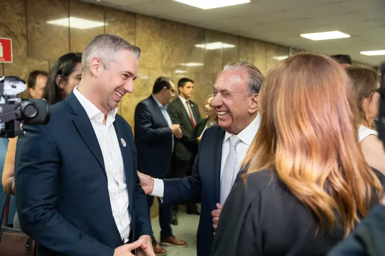 54952293915_dc387a7995_b